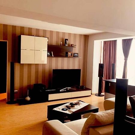 Cozy 2 Rooms Apartment Close To City Center Bucarest Exterior foto