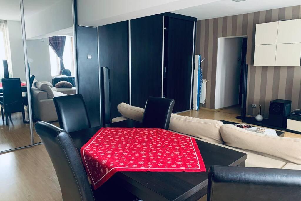 Cozy 2 Rooms Apartment Close To City Center Bucarest Exterior foto